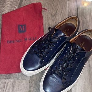 Bruno Magli sneakers